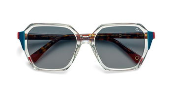 Das Bild zeigt die Sonnenbrille NAVAS von der Marke Etnia Barcelona in transparent/havanna.